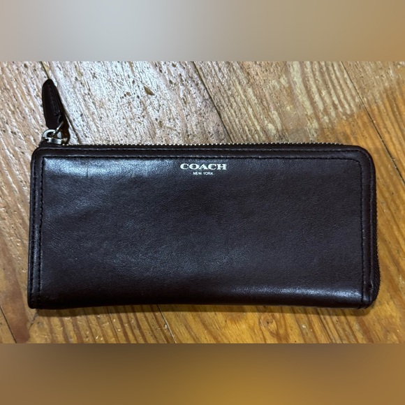 Coach Handbags - Coach Dark Brown Leather Zip Wallet